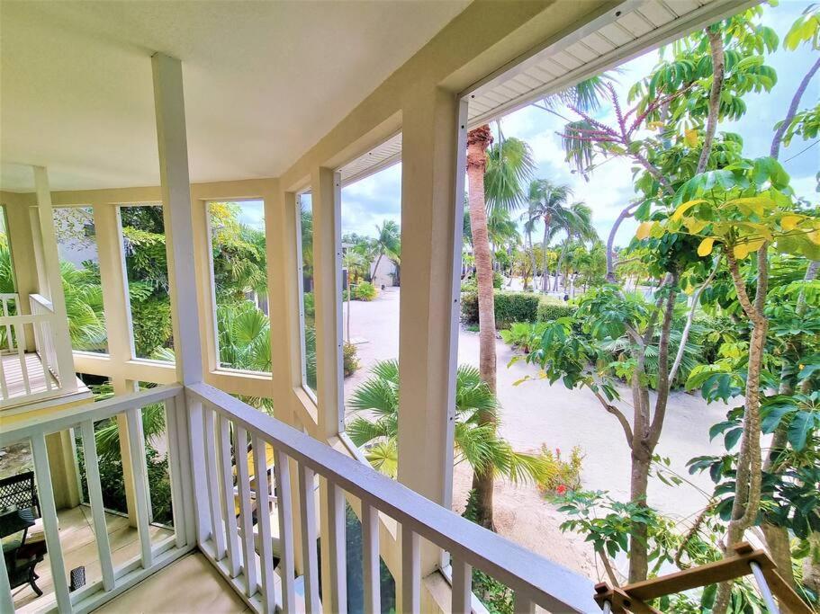 Island House # 9 Apartment Driftwood Village Exterior photo